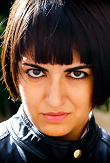 Alessandra Mortelliti. Director of Famosa