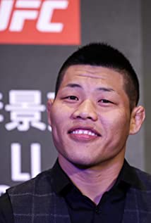 Jingliang Li