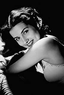 Brenda Marshall