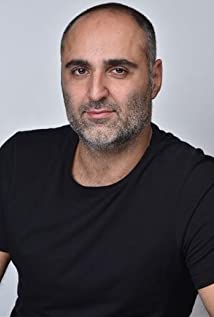 Nir Yosefi