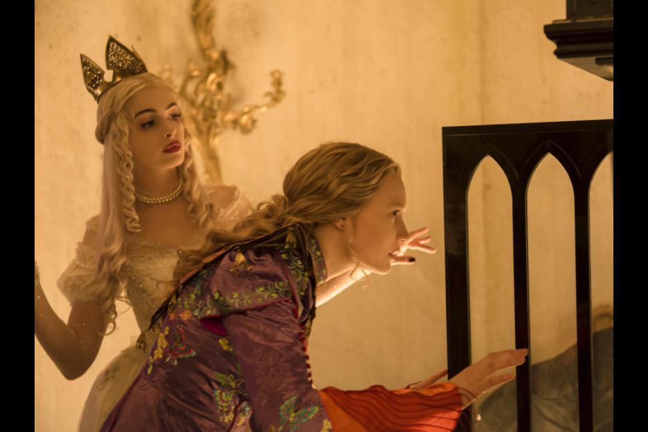 watch alice through the looking glass online free primewire